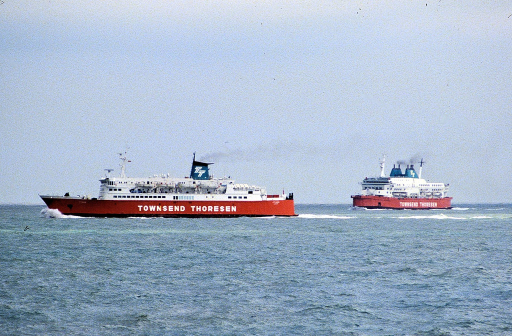 Townsend Thoresen ferries off Dover 1985 (10742) On 23 Au… Flickr