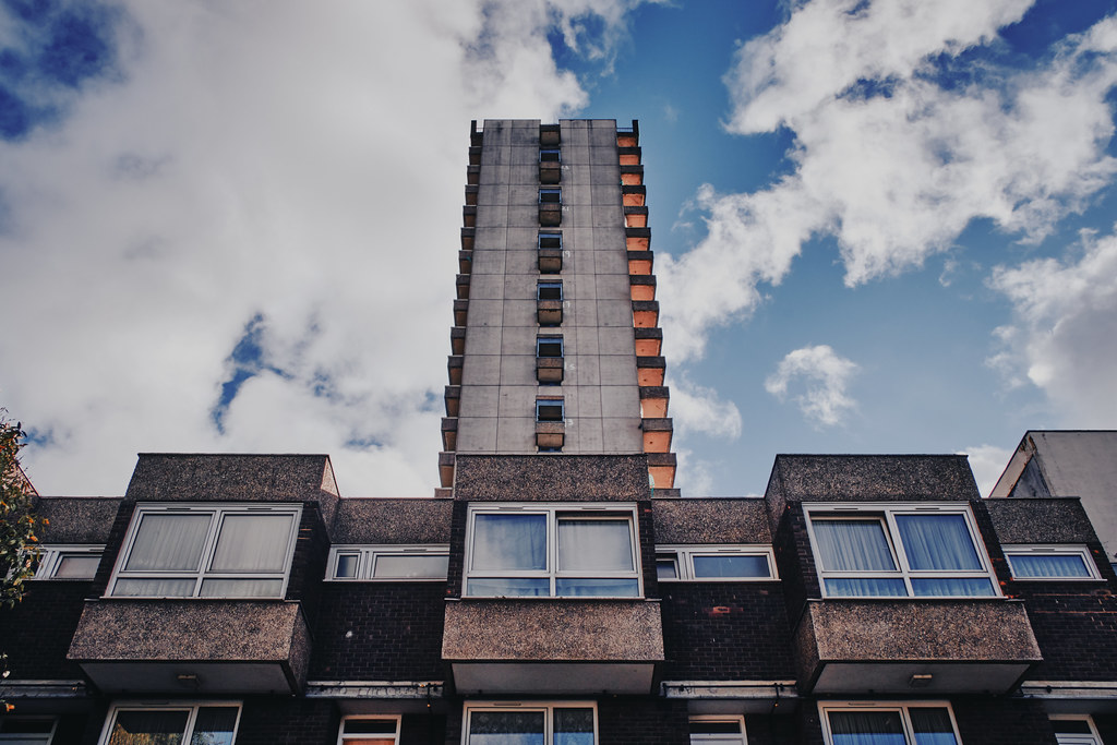 Abbeyfield Estate In the foreground, Damory House. In the … Flickr