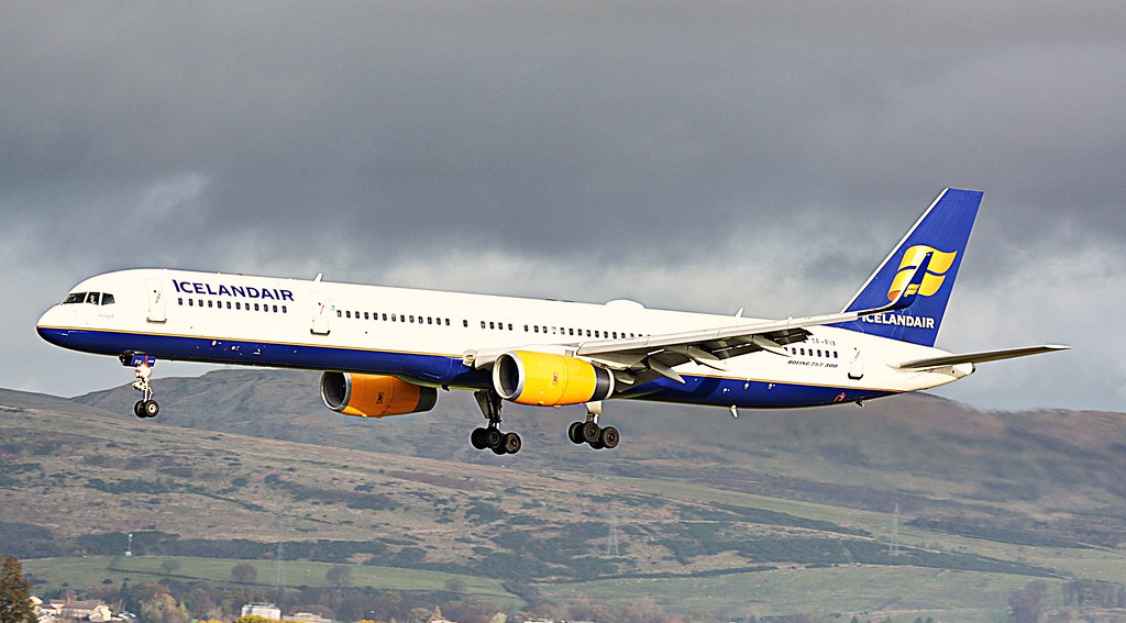 TFFIX BOEING 757300 Icelandair. Glasgow airport. Flickr