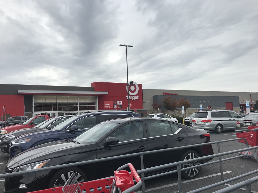 Target Springfield, PA This is the Target store 2312 in… Flickr