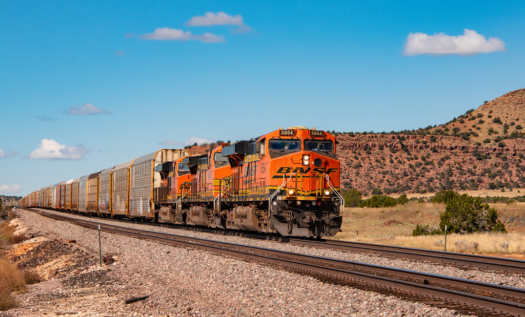 Rolling into Radiator Springs Seligman, Arizona, populatio… Flickr