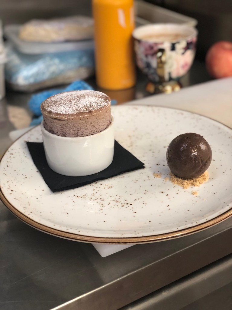 Souffle dessert Chocolate souffle, cocoa sorbet Tom Lamb Flickr
