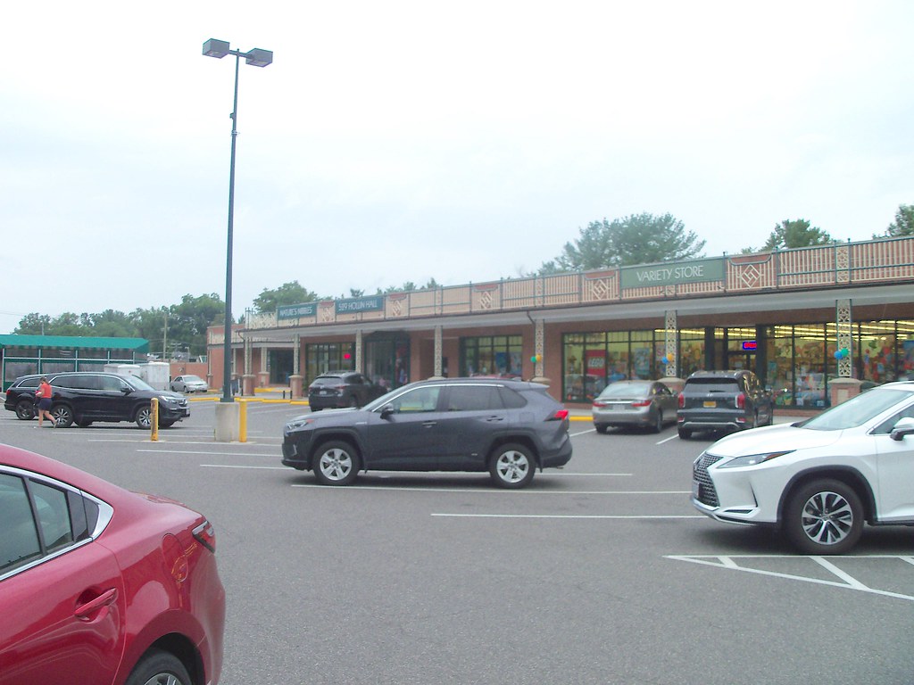 Hollin Hall Variety Store Alexandria Hollin Hall Variety… Flickr