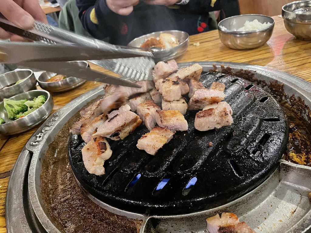 NYC Koreatown Kang Ho Dong Baekjeong Pork Belly a photo on Flickriver