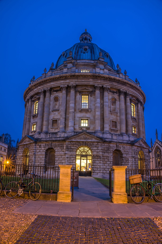 Radcliffe Library Radcliffe Camera is the reading room of … Flickr