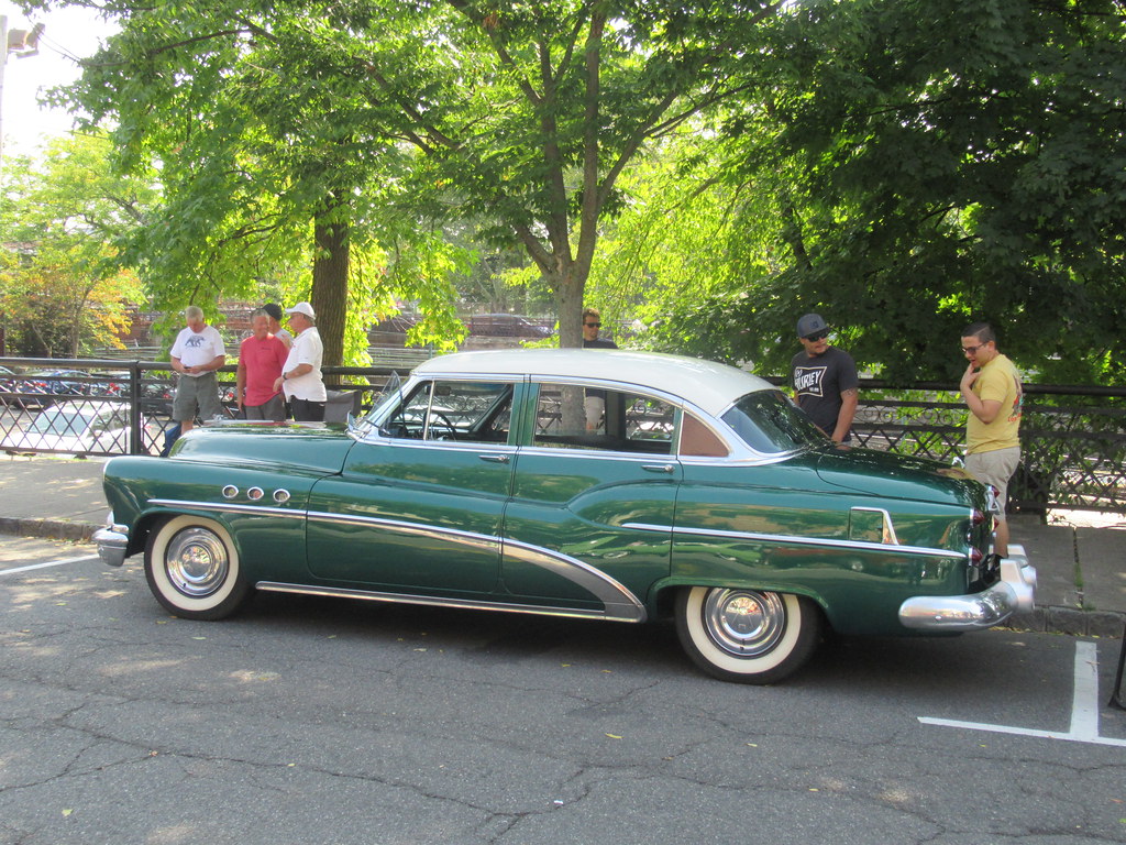 Green Buick Roadmaster Riviera And what a master of the ro… Flickr