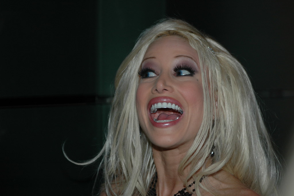 Gina Lynn at the 2006 AVN Expo | hootervillefan | Flickr