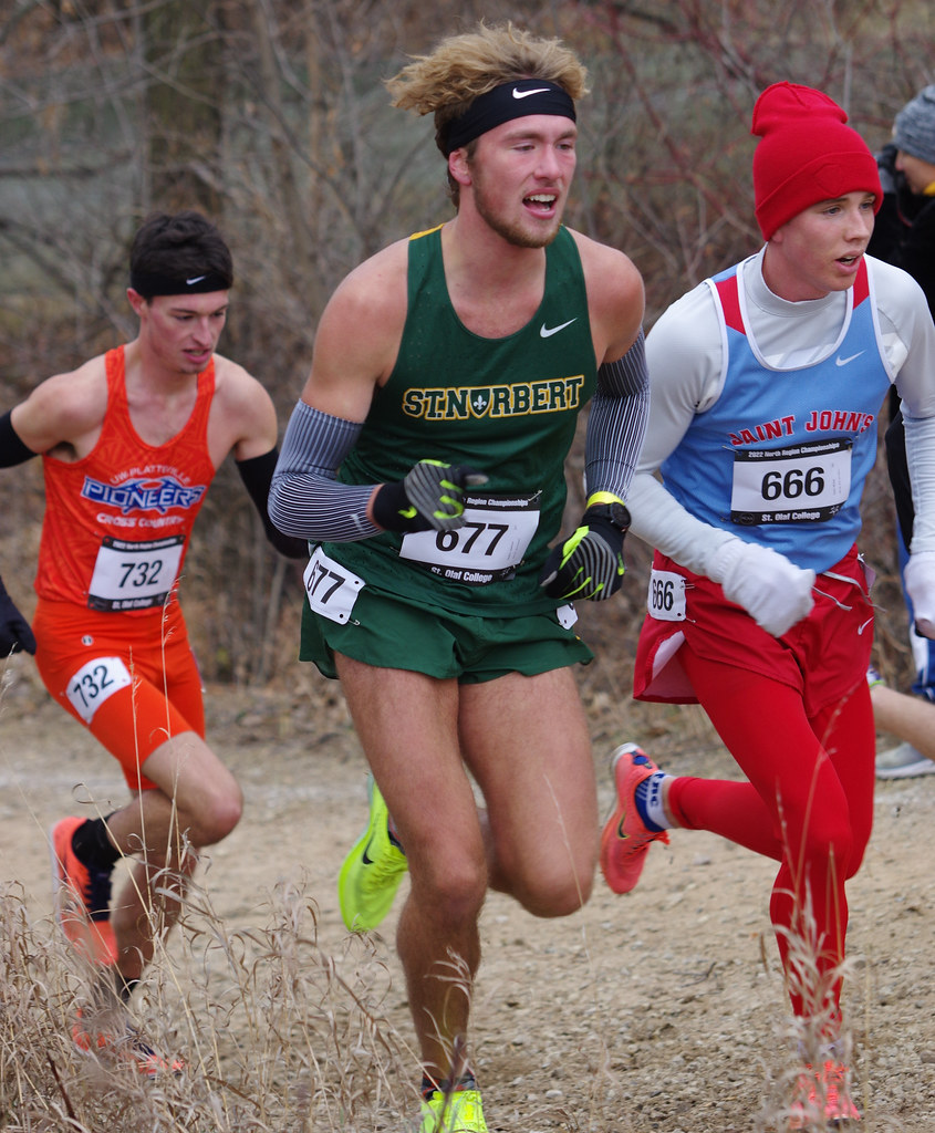 IMGP7914 Cross country runners Howard W. Morris Flickr