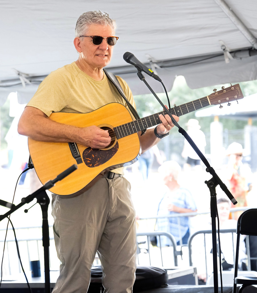 2022 Bobby Dumatrait, Jambalaya Cajun Band, Festivals Acad… Flickr