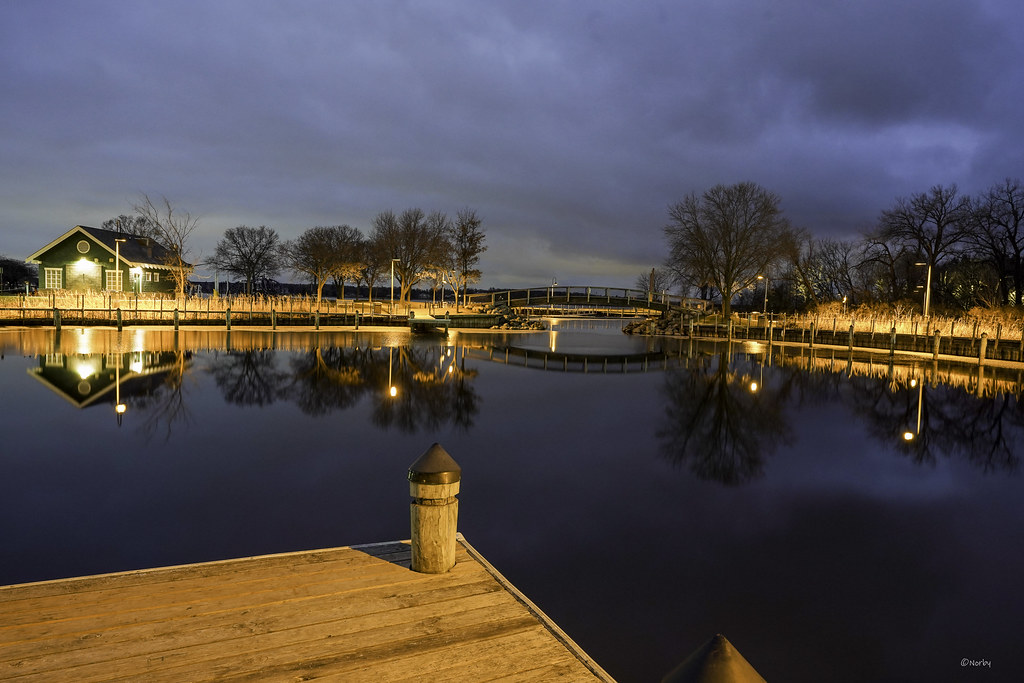 Wayzata Lake MN 12story Flickr