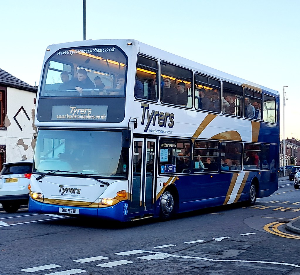 Tyrers BIG 7981 Tyrers of Adlington East Lancs OmniDekka b… Flickr