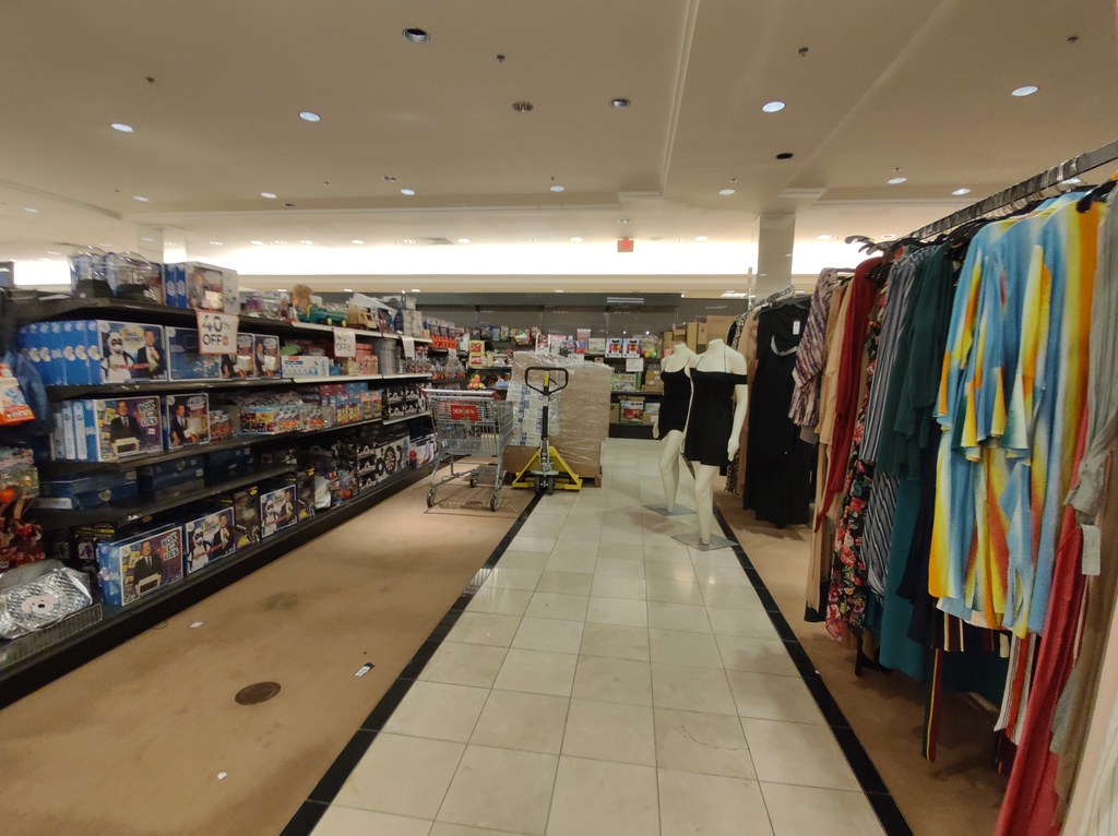 Buyer's Market Muncie Mall Muncie IN Formerly Macy's gameking3 Flickr