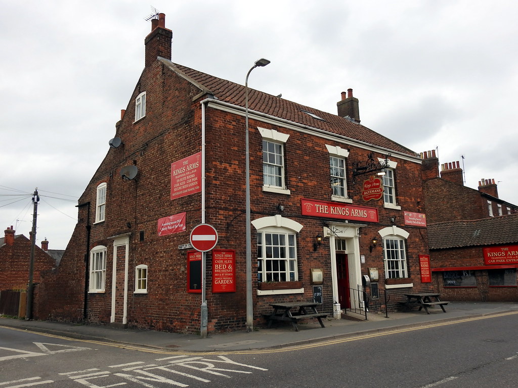The King's Arms Horncastle Road, Boston. Built c.1820. Reading Tom