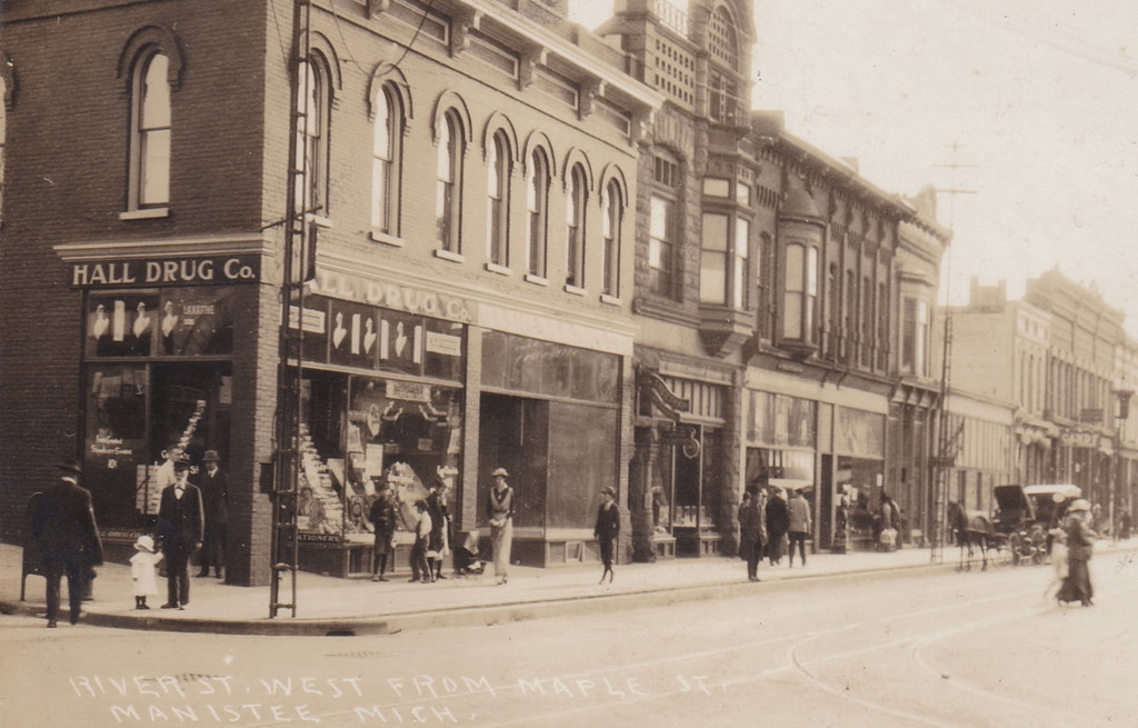 NW Manistee MI RPPC Downtown Stores & Businesses RIVER STR… Flickr
