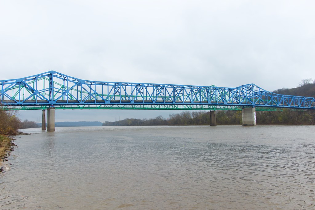 Twin bridges over the Ohio River. KY/OH. Mark Moser Flickr