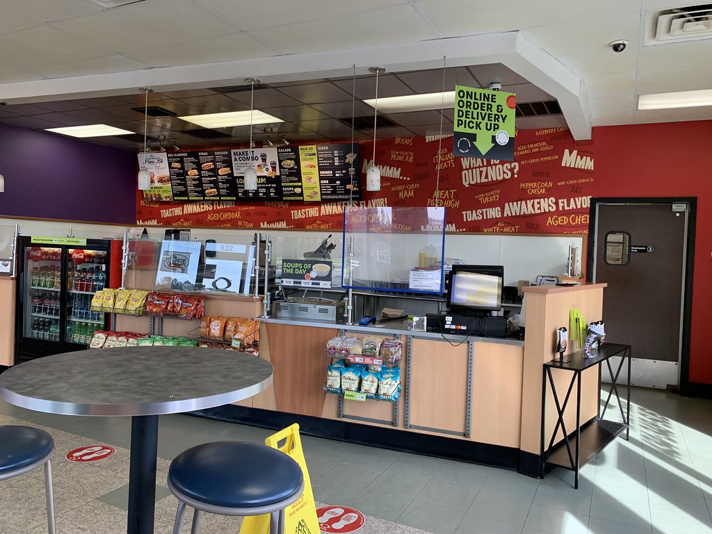 Quiznos Sub interior Quiznos Sub 7092 932 West Atlantic S… Flickr