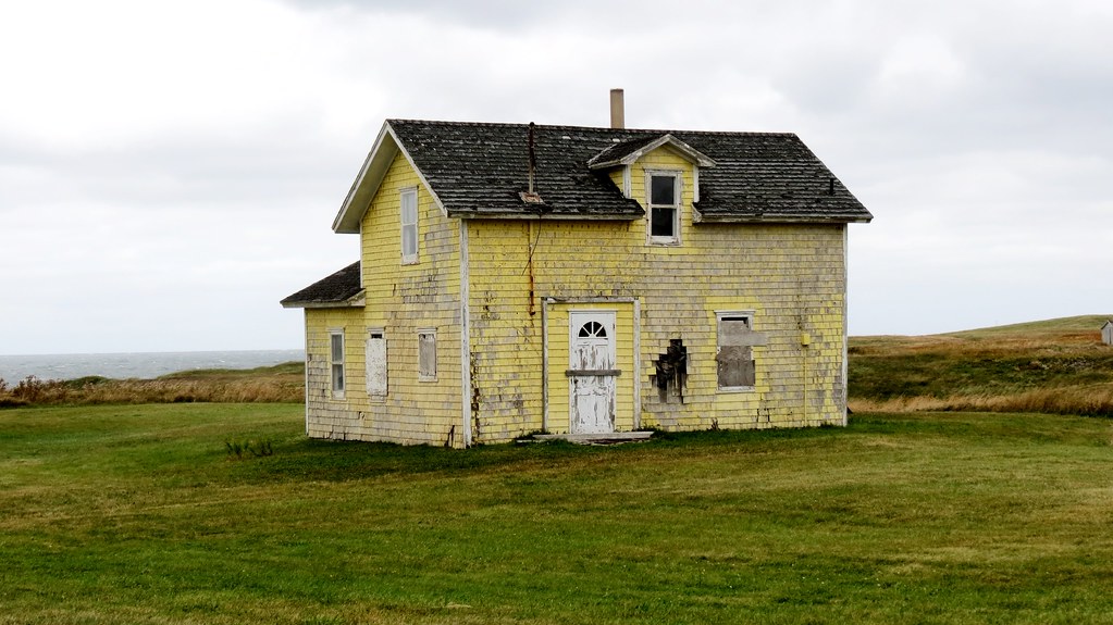 Demeure en peine, rêves évanouis, PointeauxLoups, Îlesd… Flickr