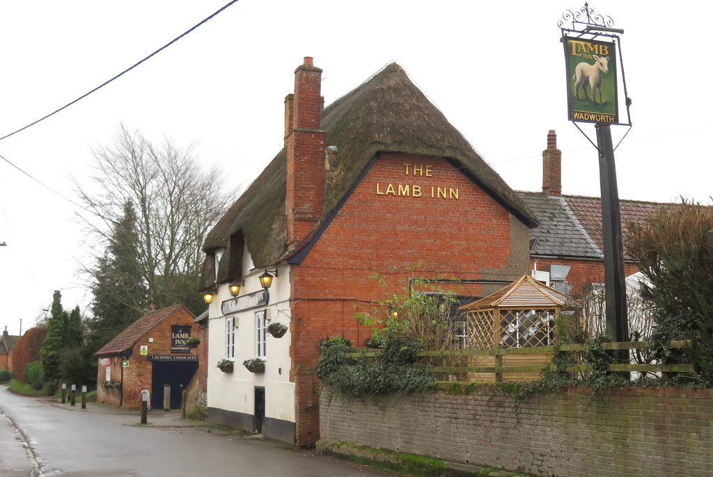 THE LAMB INN, URCHFONT 020122 B The Lamb Inn, High Street,… Flickr