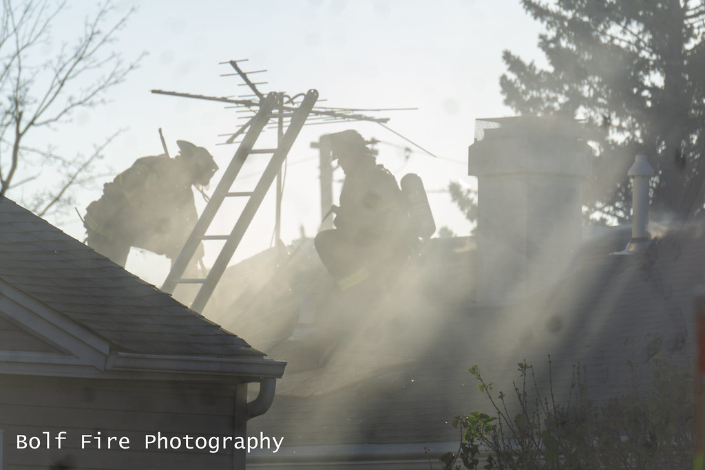 Des Plaines, IL House Fire 11/10/22 Jimmy Bolf Flickr