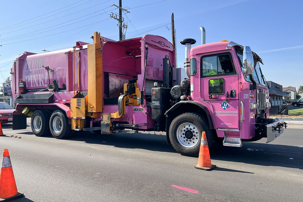 Pink Garbage Truck Eclectic Jack Flickr