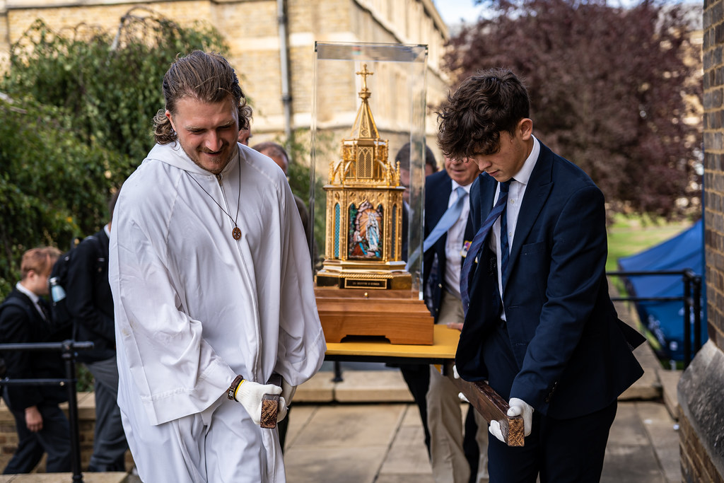 saintmarystwickenham_52340305812_o Relics of St Bernad… Flickr