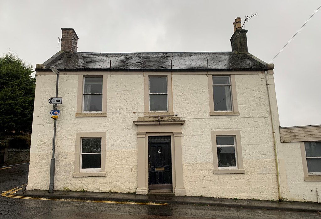 1 Kirk Street. {listed building}. Kirk Street corner Schoo… Flickr