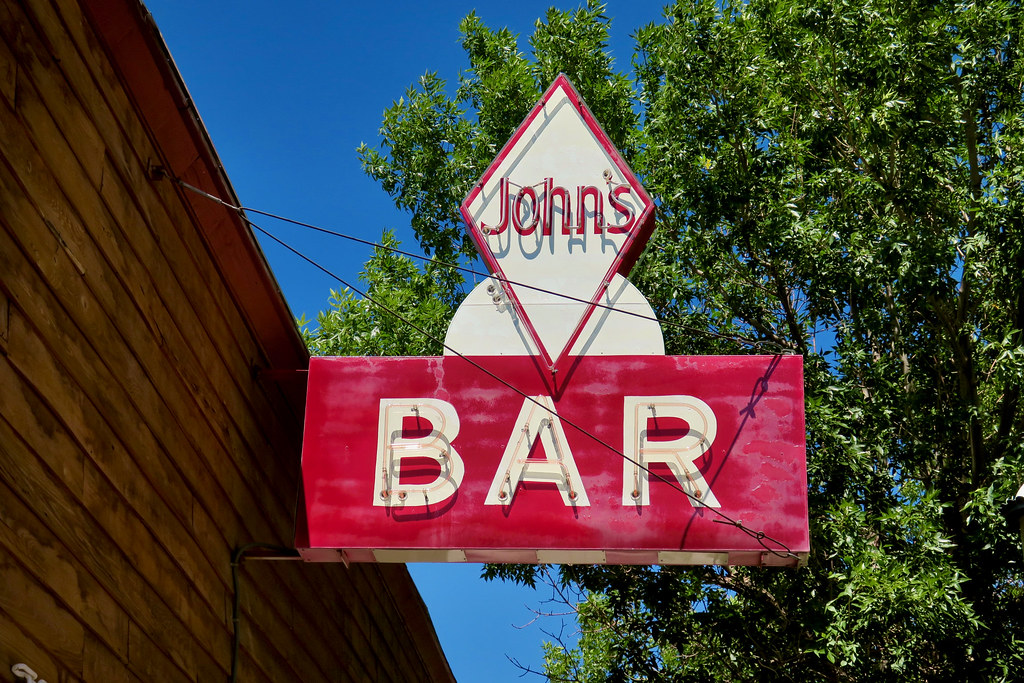 John's Bar, Lyman, WY John's Bar, 116 South Main Street, L… Flickr