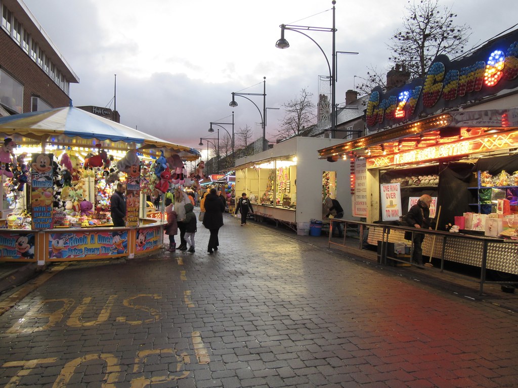 Tin Hat Fair Friday 18th November 2022 Christmas Lights Sw… Flickr