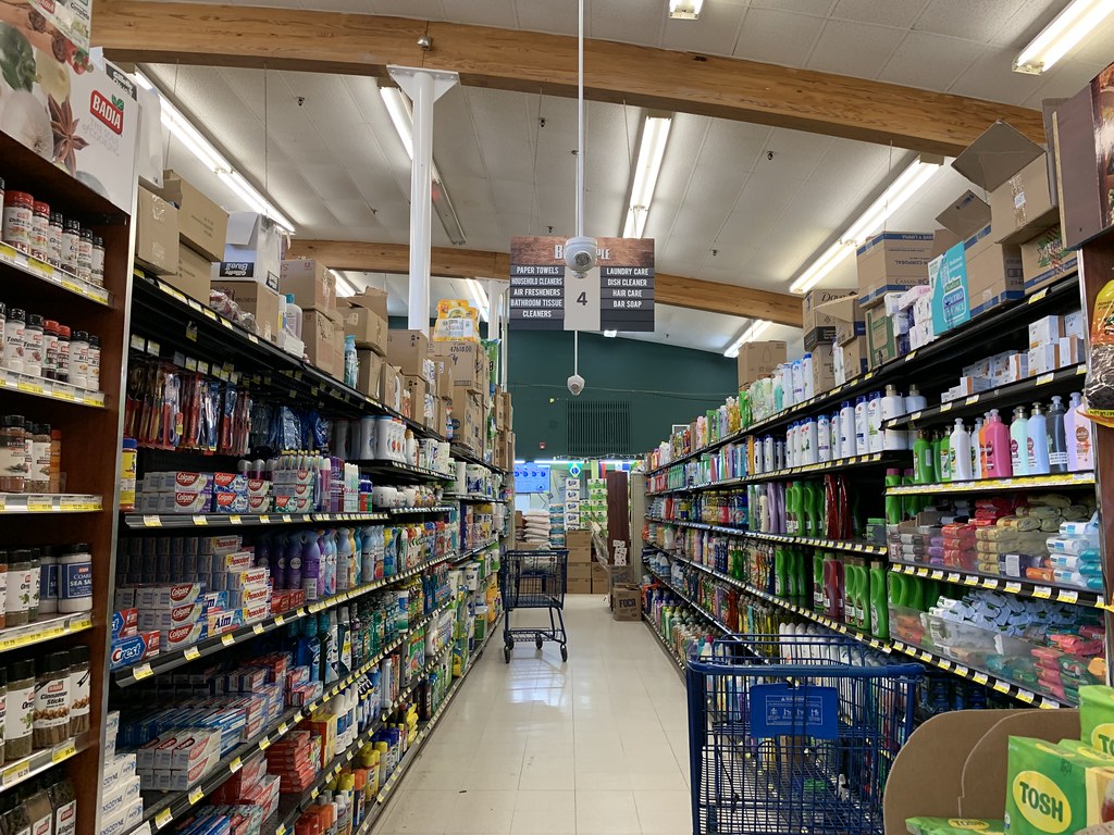 Big Apple Supermarket interior Big Apple Supermarket (20,9… Flickr