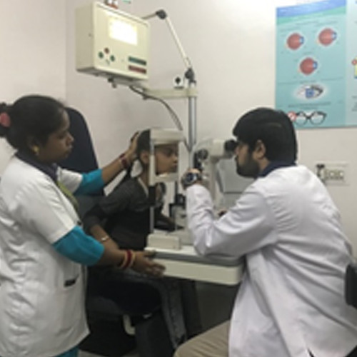 Retina repair Professional aid combined with modern equipm… Flickr