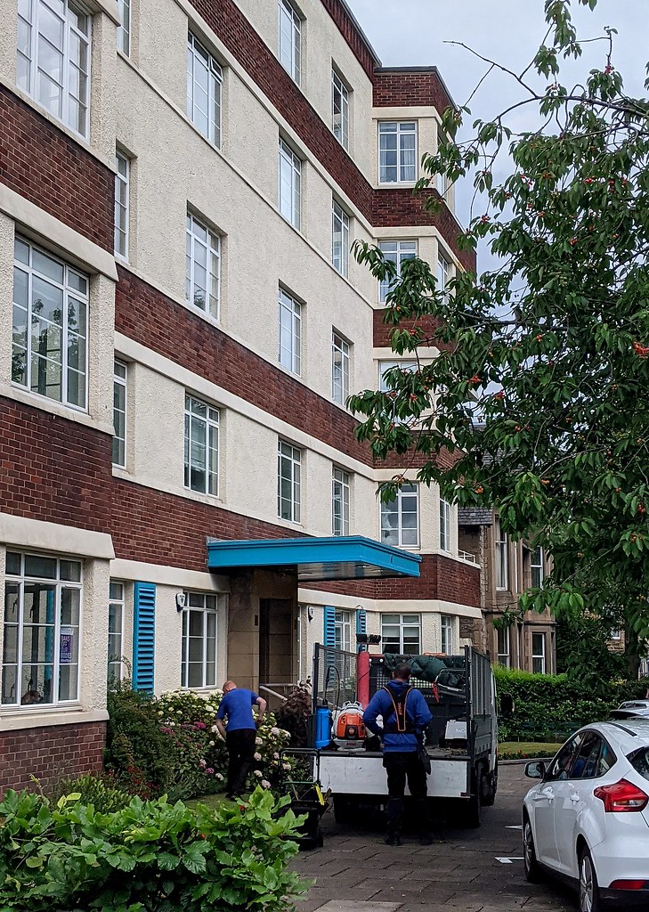 Art Deco Flats, Colinton Road, Edinburgh jackdeightonsf Flickr