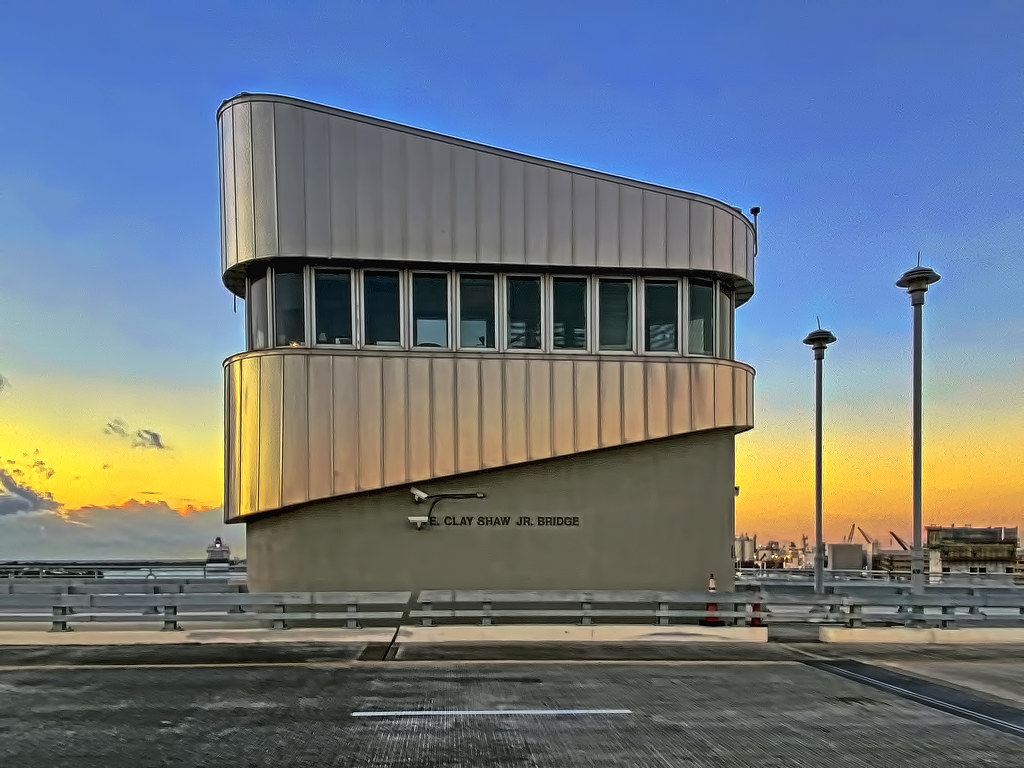 The SE 17th Street Causeway Brook/Clay E. Shaw)… Flickr