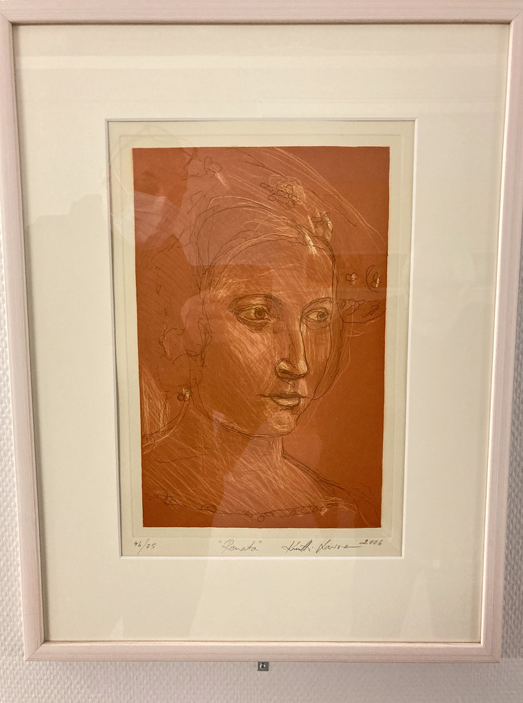 Y3M5D05_37 Some art hanging on the wall. Papa Lopez Flickr