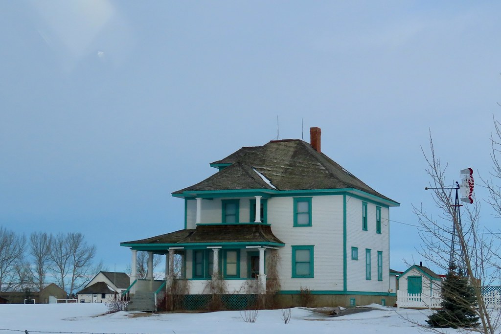 Prairie House Irricana The weather forecast was for clea… Flickr