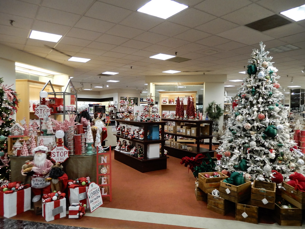 Dillard's South (Men, Children, & Home) "Oak Park Mall" … Flickr