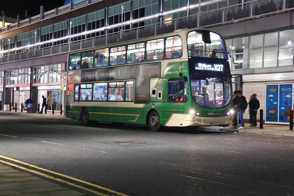 SN09CVV Lothian Country Buses 934 Livingston Bus Termi… Flickr