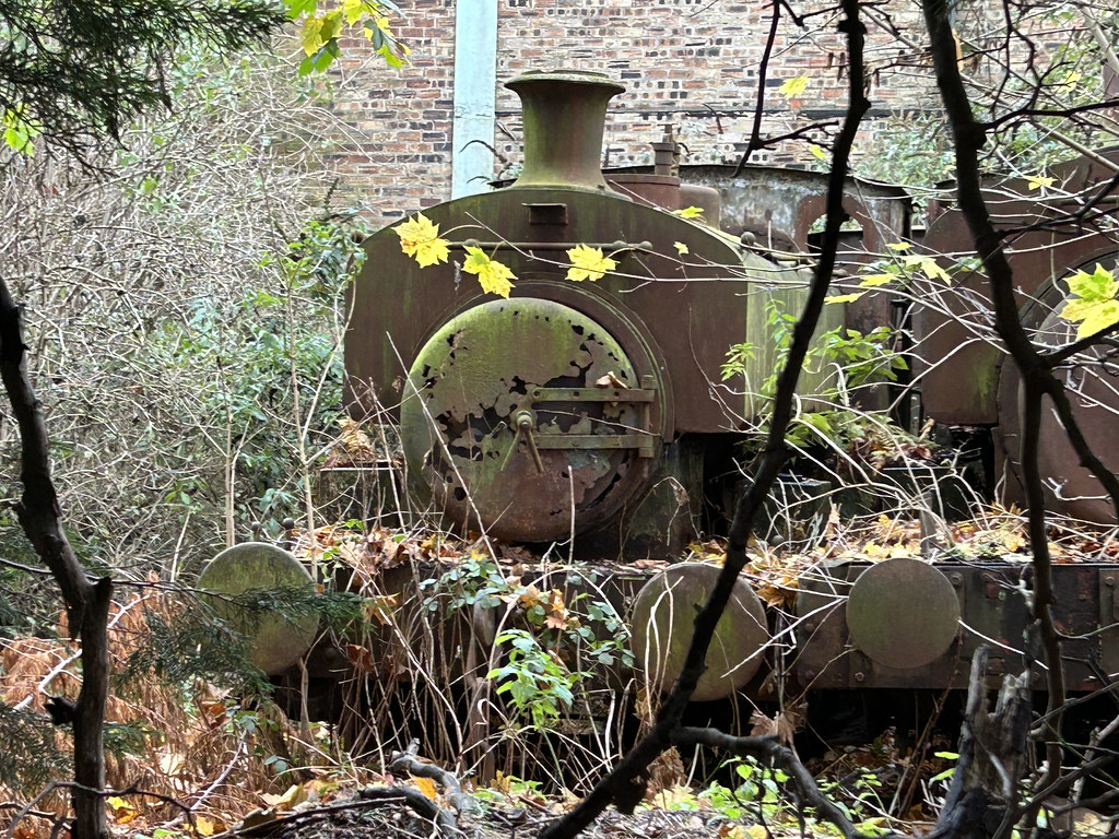 AB 1807 1923 (2022_11_19) Thomas Muir Group, KIrkcaldy Flickr