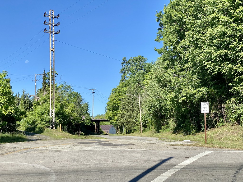Old Poplar Street RightofWay from Walnut Avenue, Sidney,… Flickr