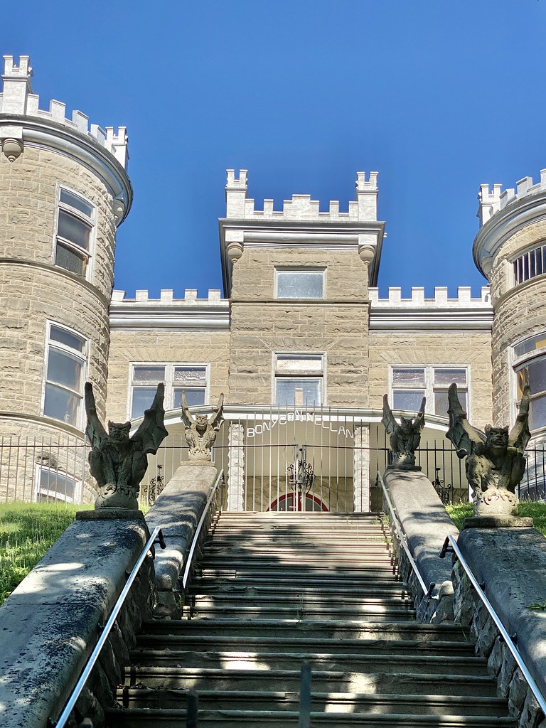Bonnyconnellan Castle, Walnut Avenue, Sidney, OH Built in … Flickr