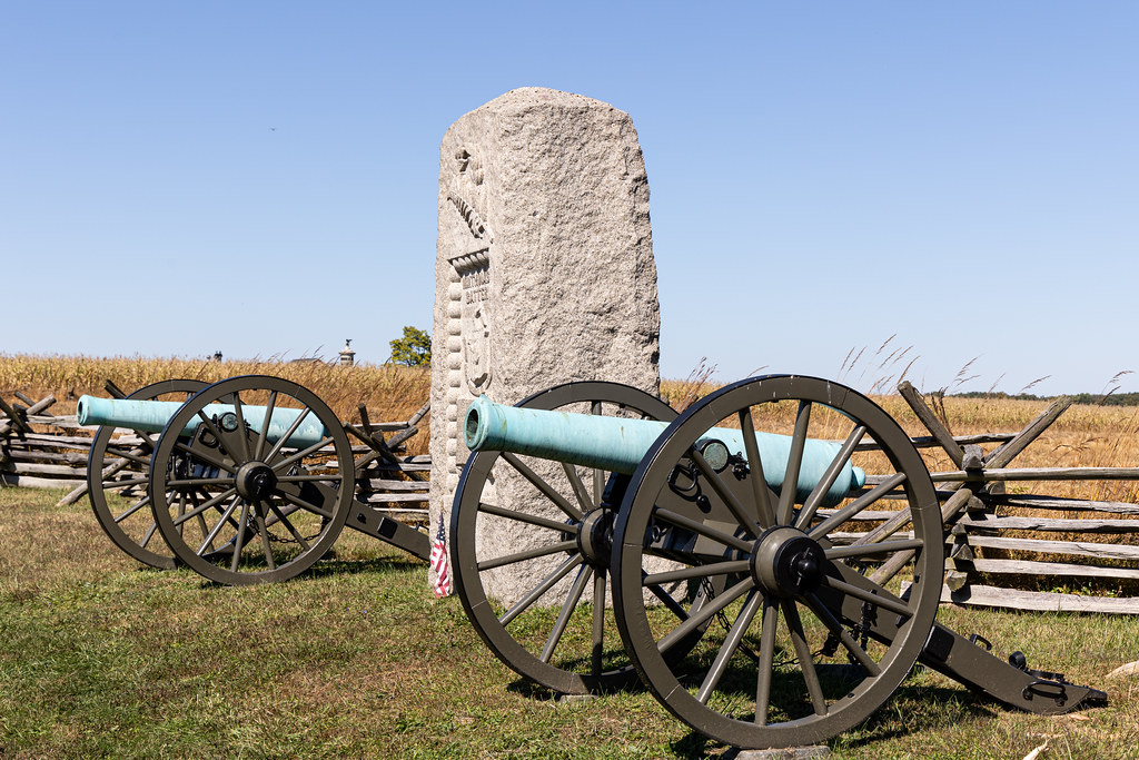 Ninth Massachusetts Battery Monument, Battlefield, Gettysb… Flickr