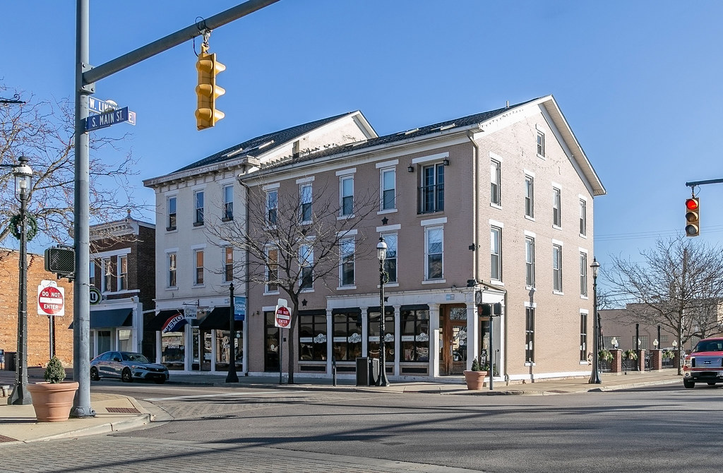 Building — Miamisburg, Ohio Christopher Riley Flickr