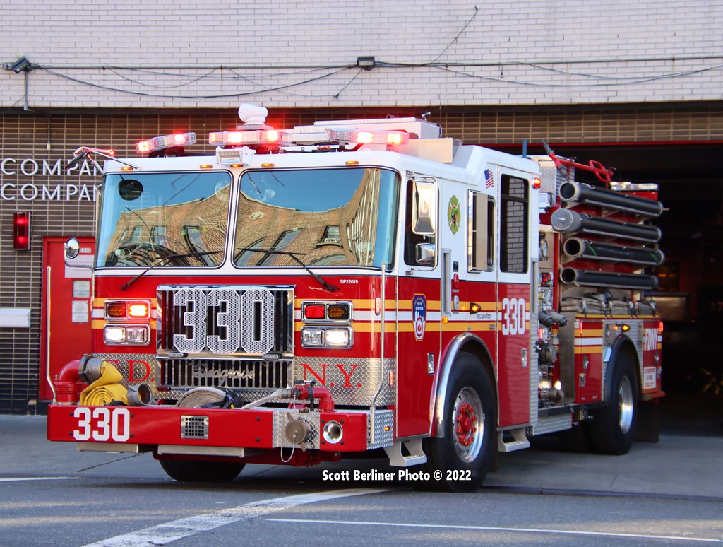 FDNY ENGINE COMPANY 330 | Scott Berliner | Flickr