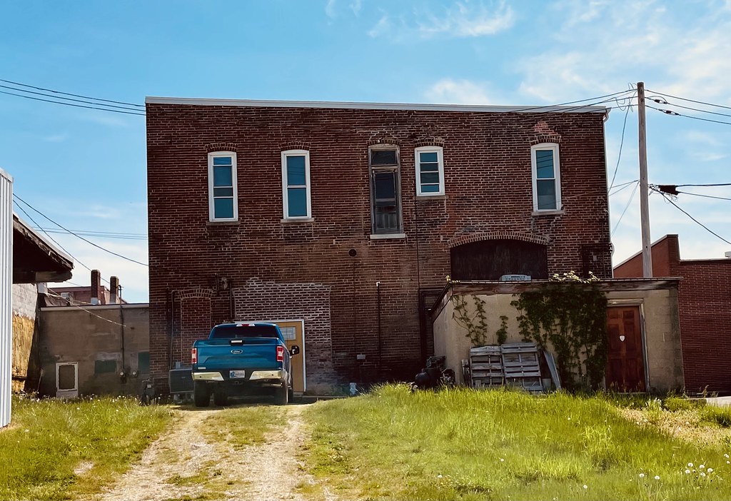 Back of Building, Pierceton, Indiana *Hajee Flickr
