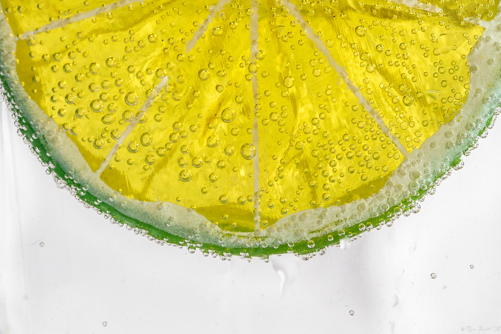 Lemon dry drink "Macro Mondays" and "Bubbles" Elyane11 Flickr