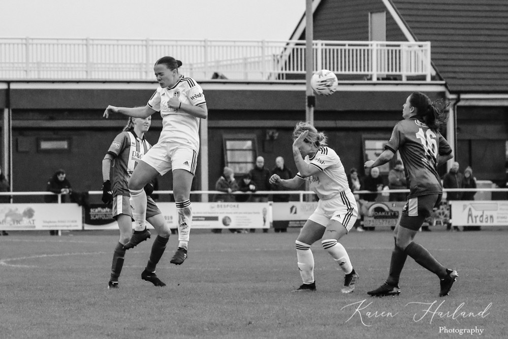 2J2A58332 Redcar Town Ladies FC v Leeds Utd Ladies Karen Harland