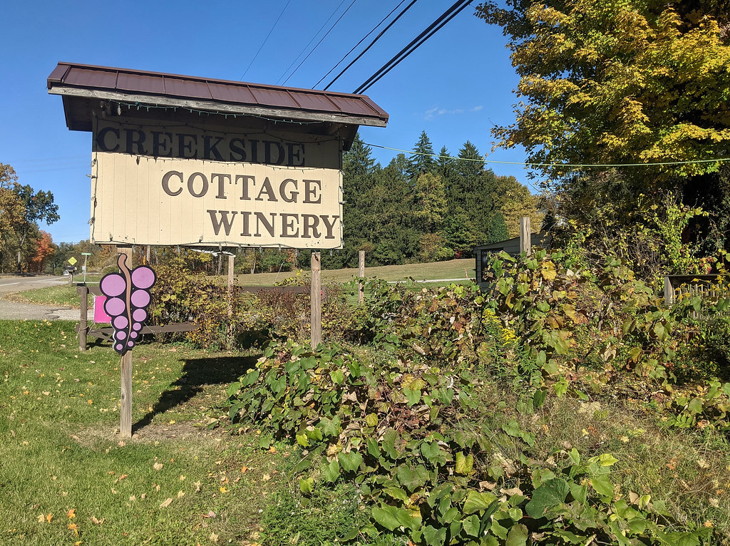 Winery Creekside Cottage Winery Magnolia OH 1082022 Bruce Gage
