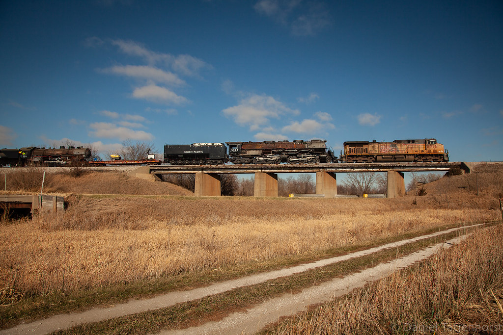 UP 5716 East IAIS UPHOSP 18 Hancock, IA IAIS Council Blu… Flickr