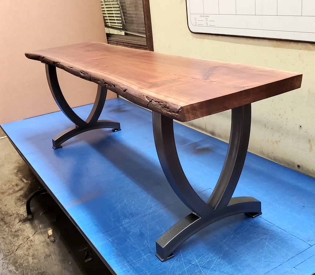 Bench Legs Curved Set of elegant curved bench legs. Table … Flickr