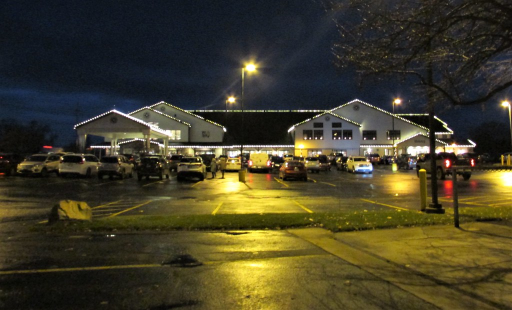 Essenhaus restaurant. Middlebury, Indiana 112922 creed_400 Flickr