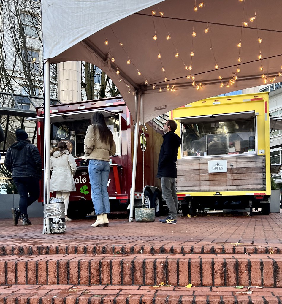 Portland Food Carts. Pioneer Square. End of November 2022 Flickr